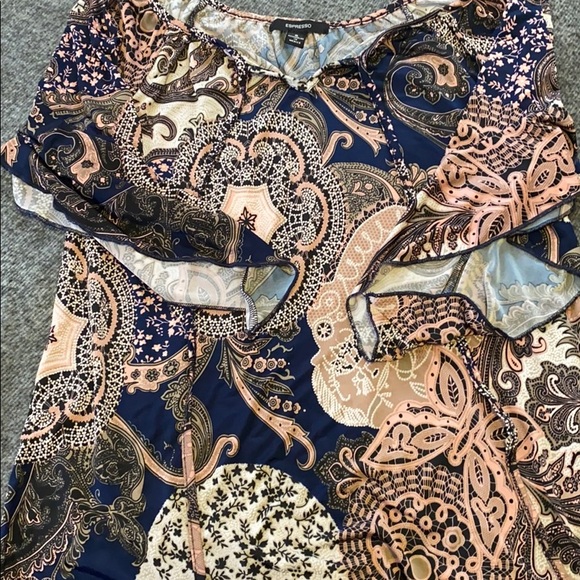 Pattern top- loose sleeves - Picture 1 of 1